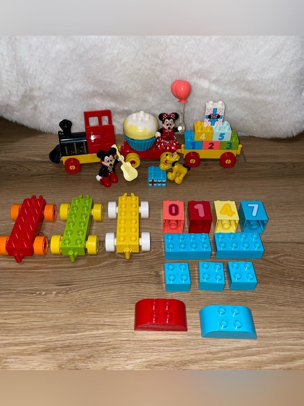Lego Duplo Disney Junior Mickey & Minnie Birthday Train + Extra Pieces Lot